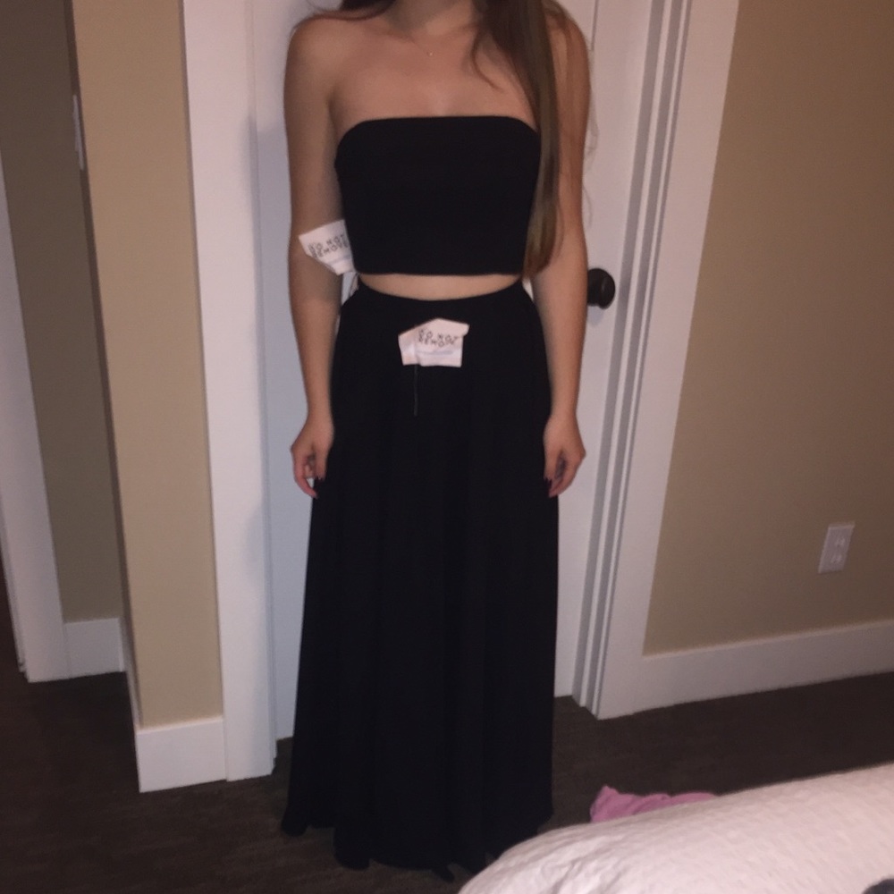 Fame & Partners Two Piece Dress